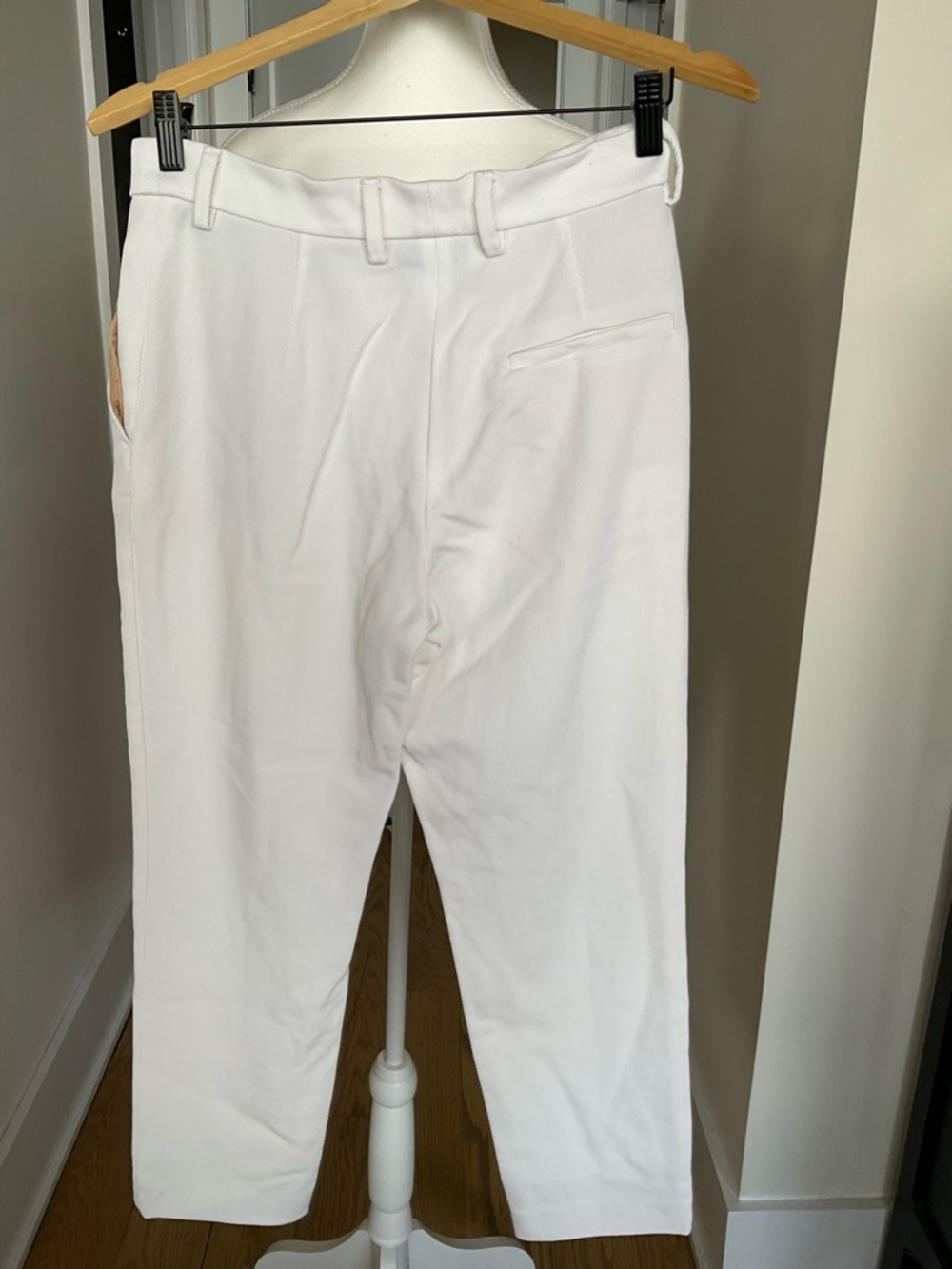 Akris White Wool Tailored Pants Cropped Straight Leg Size 30 - Picture 5 of 5